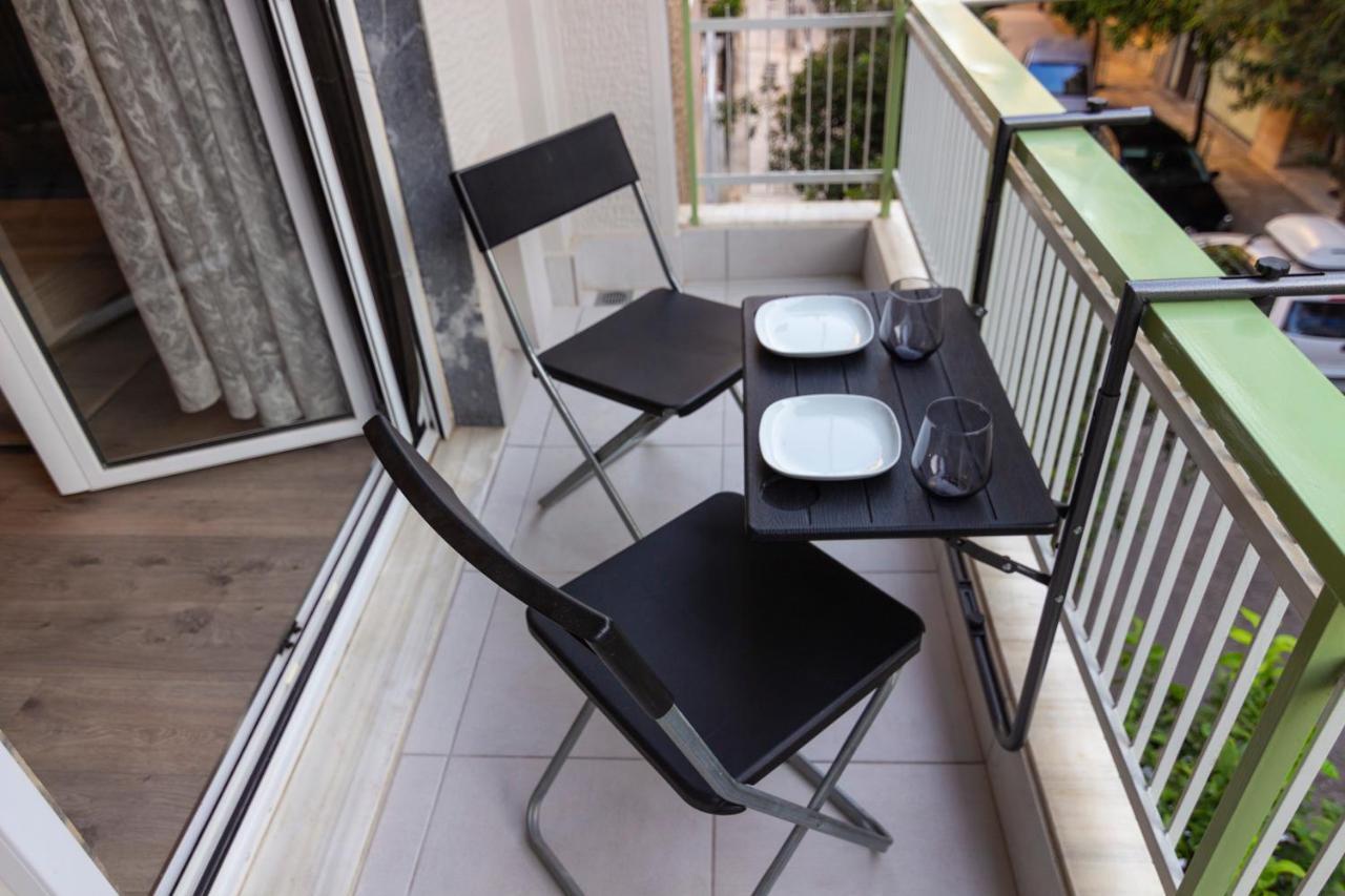 Luxury Apartment 10' From The Center! Atina Dış mekan fotoğraf